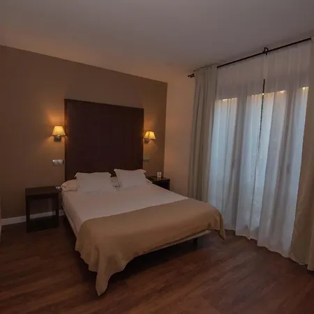 Hotel La Portilla Niembro