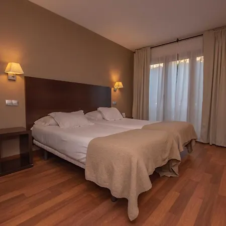 La Portilla 3* Niembro