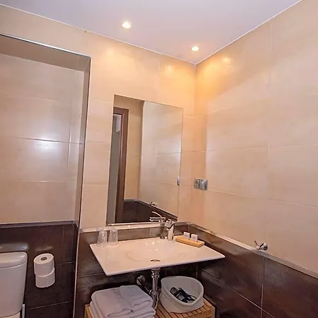 فندق La Portilla 3*