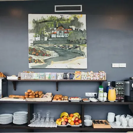 La Portilla 3* 님브로